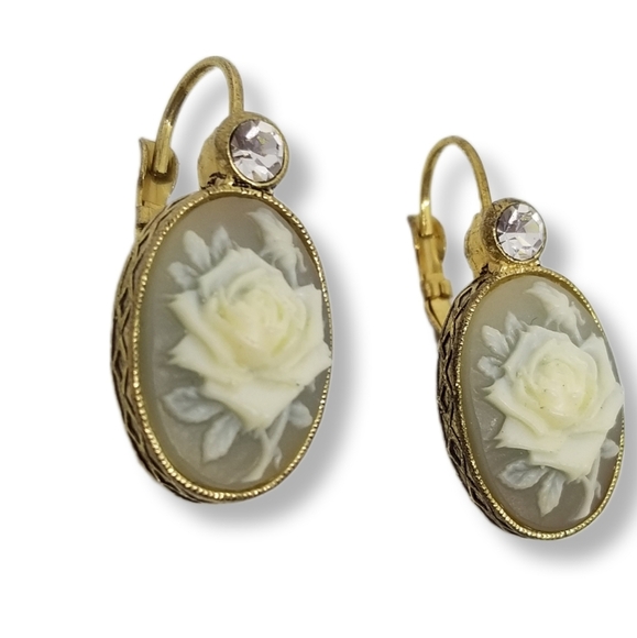 AVON 2002 "PEARLESQUE TORSADE" ROSE CAMEO & CRYSTAL EARRINGS - Picture 4 of 7